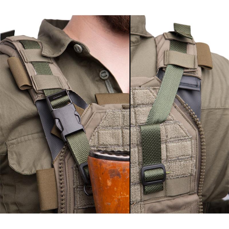 The strap can be used as a sling with a tactical vest.