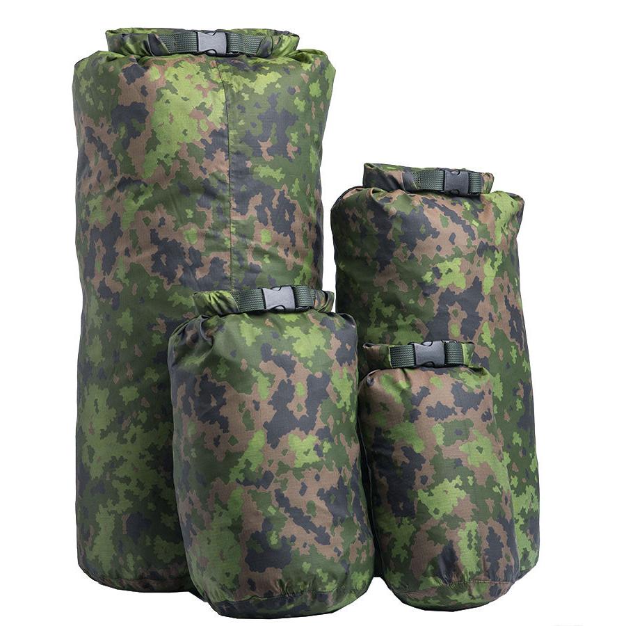 Back: 40L and 20L. Front: 10L and 5L.