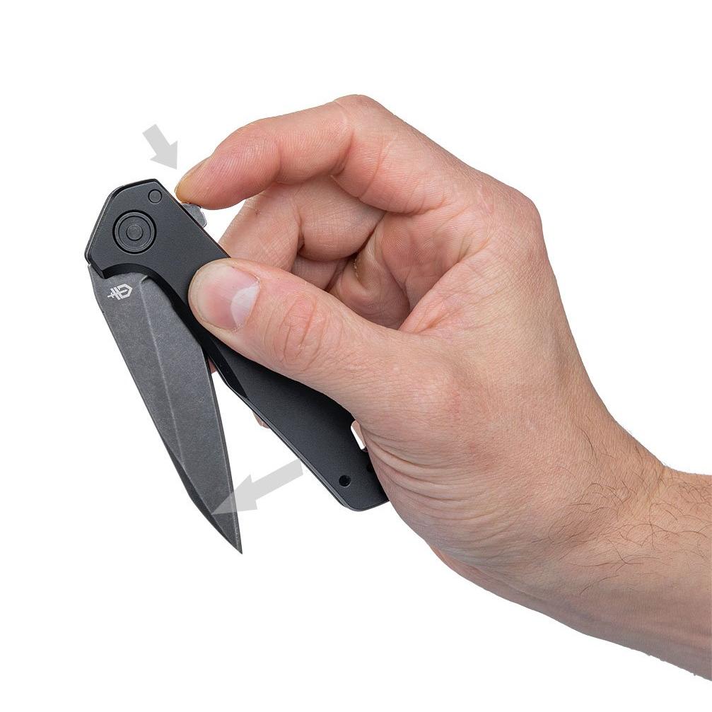 The opening mechanism is a flipper; which doubles as a finger guard.
