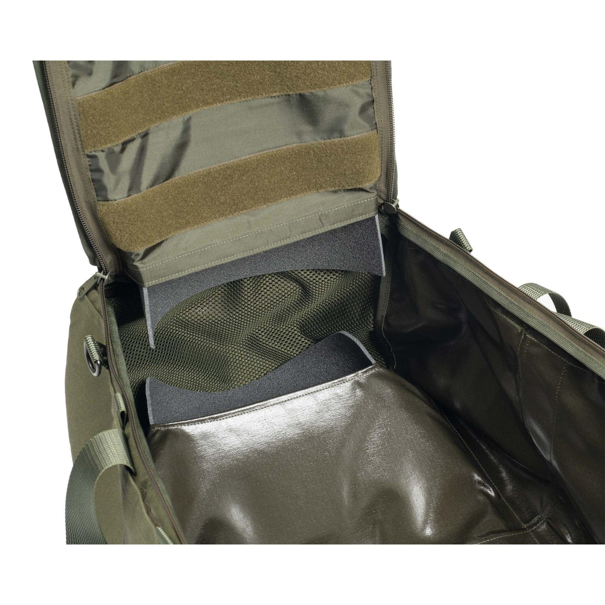 Removable padding between layers of Cordura.