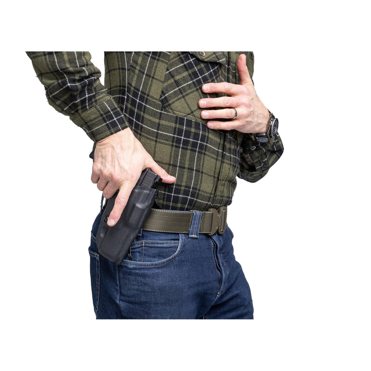 The holsters in stock have a smooth finish unlike in this picture.