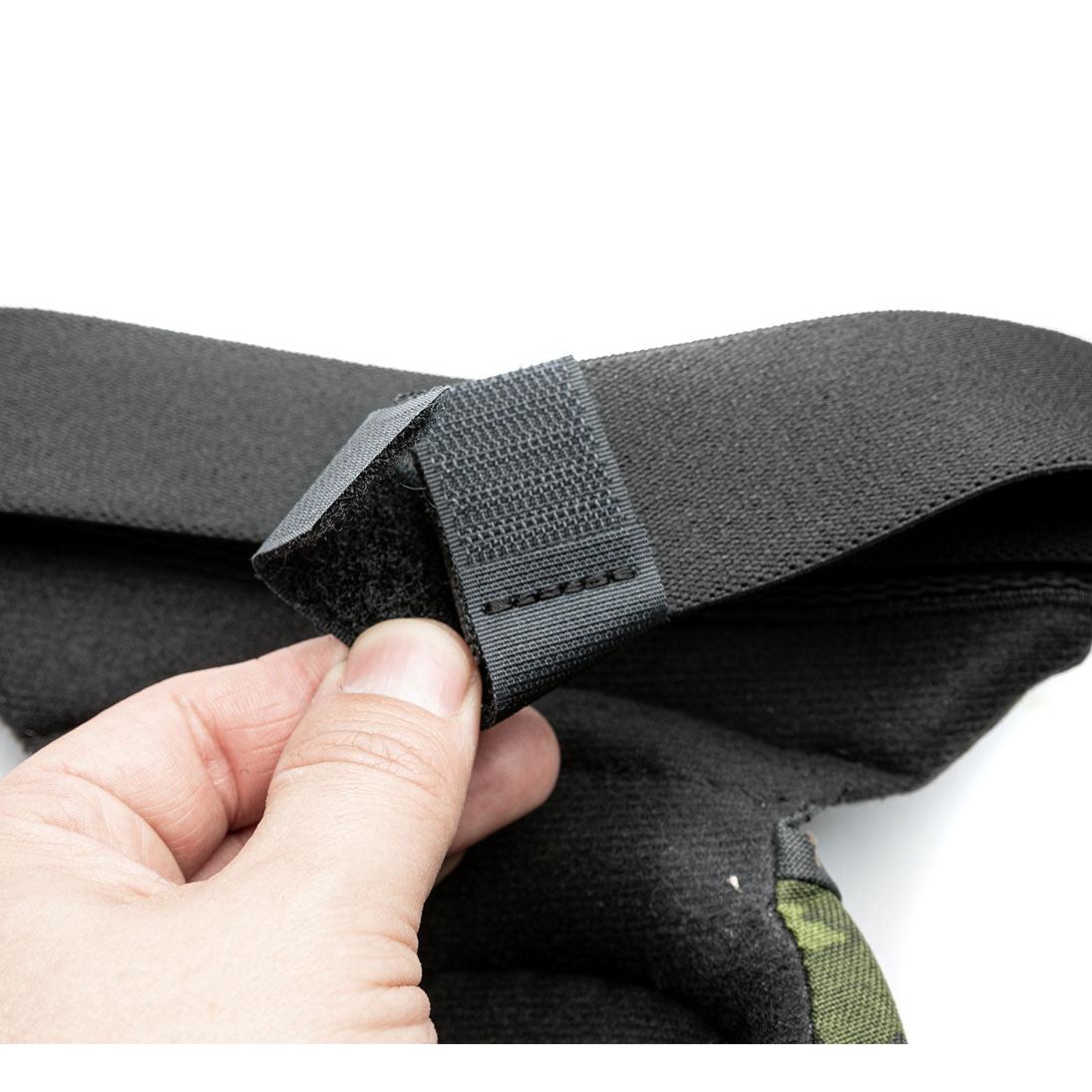 Excess strap can be neatly tucked away.