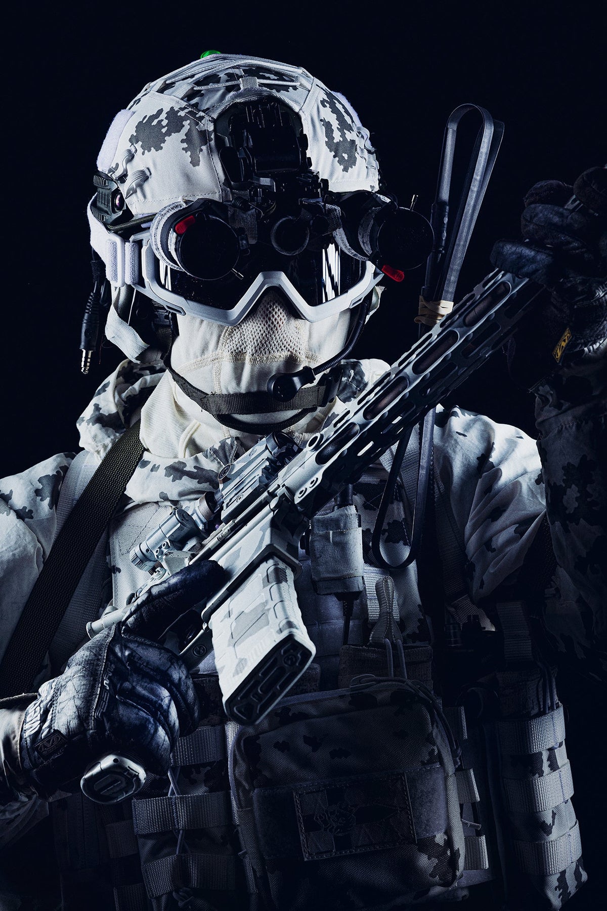 Varusteleka L7 Helmet Cover