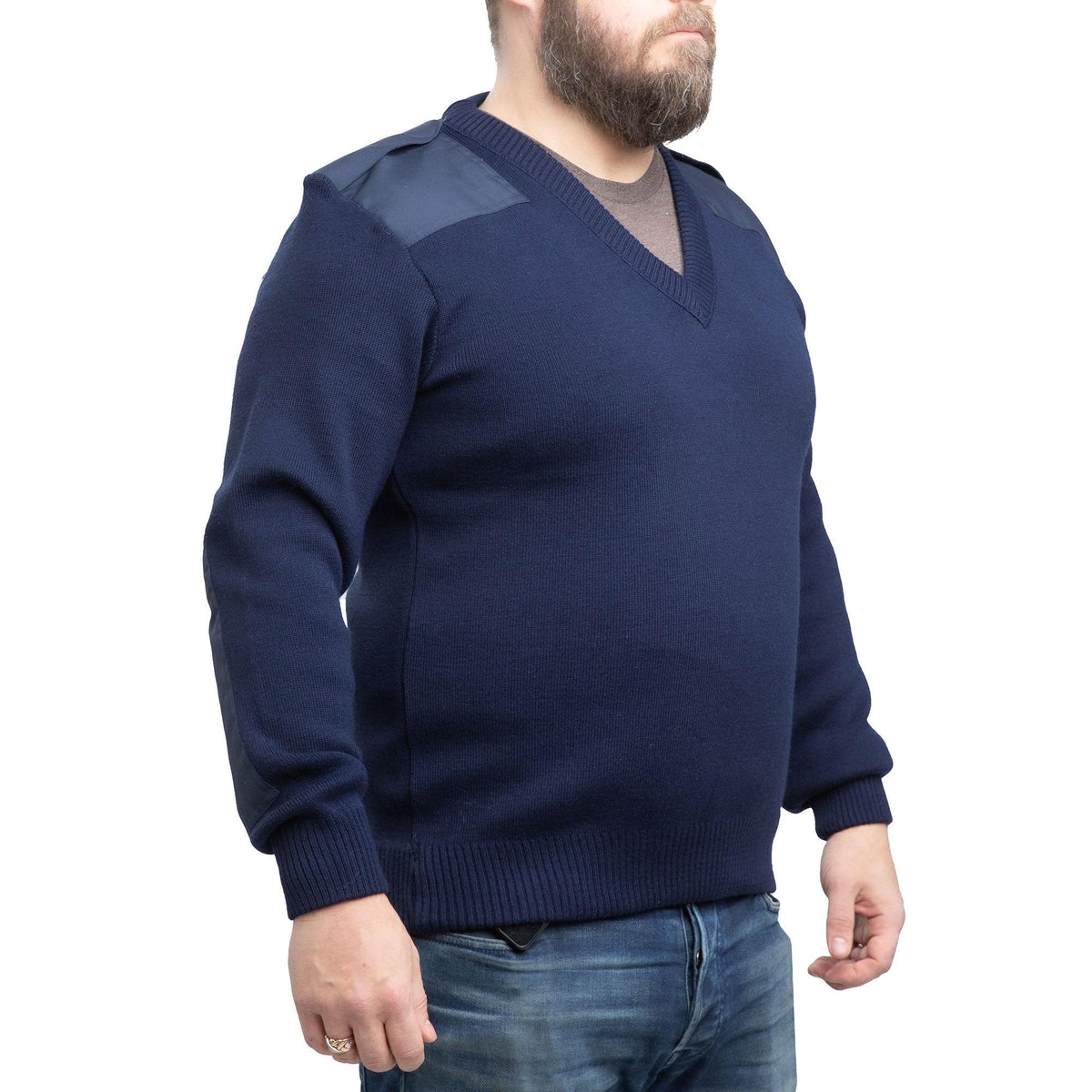Model size: height 178 cm (5' 10); chest 118 cm (46.5); shirt size 4.