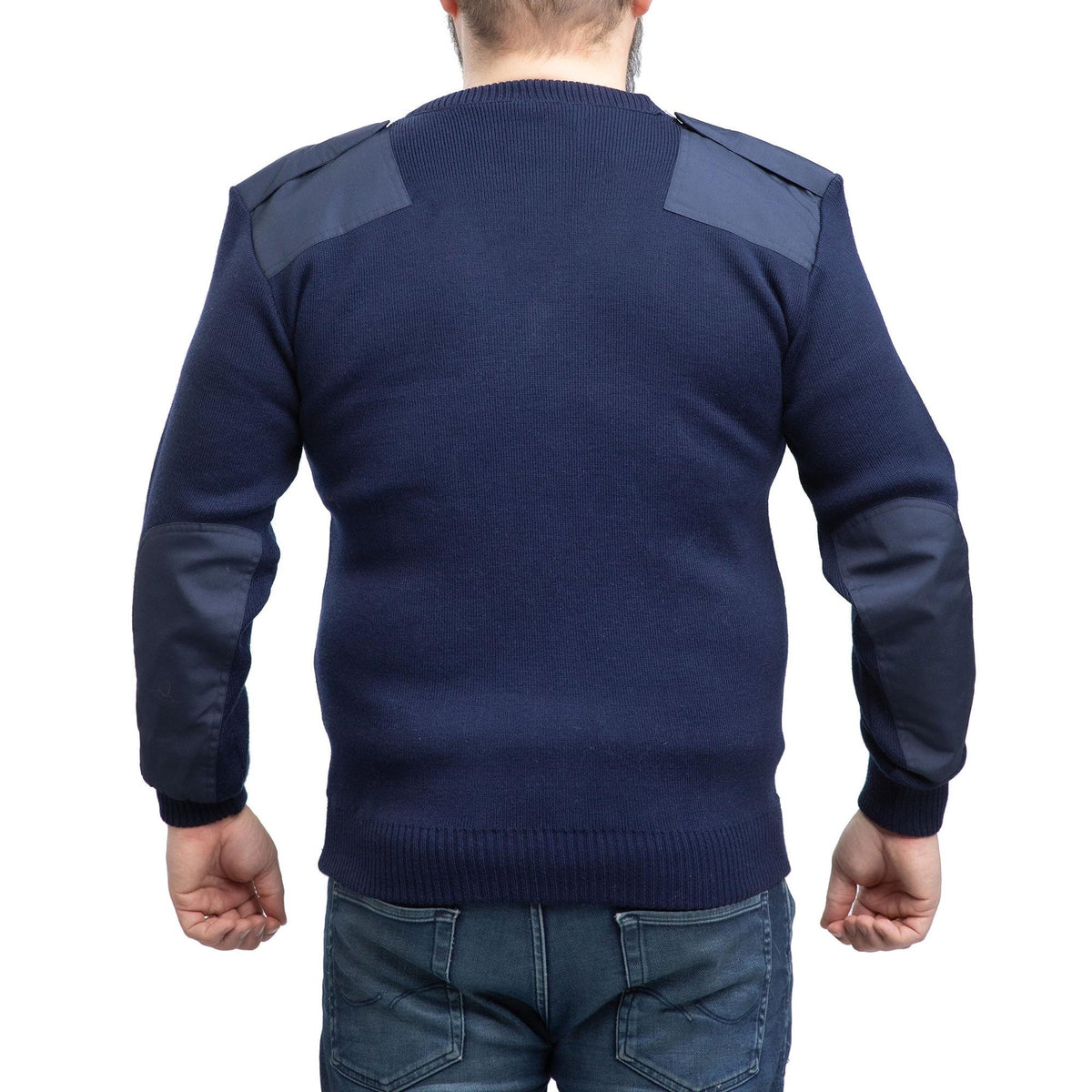 Model size: height 178 cm (5' 10); chest 118 cm (46.5); shirt size 4.