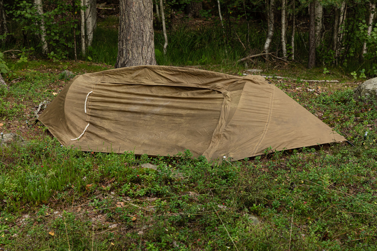 US Catoma PopUp BedNet hyttysverkko sadesuojalla, Coyote Brown, ylijäämä