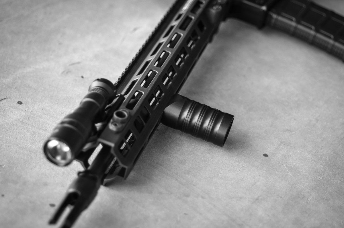 Arisaka Defense Vertical Grip, M-Lok, Black