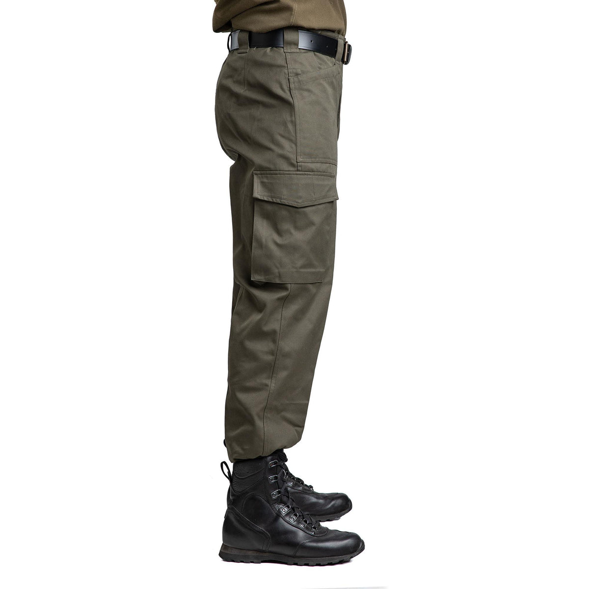 Austrian Anzug 75 Cargo Pants from the side