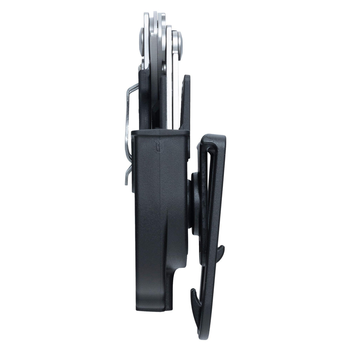MOLLE-Holster mit zusammengefalteter Schere.