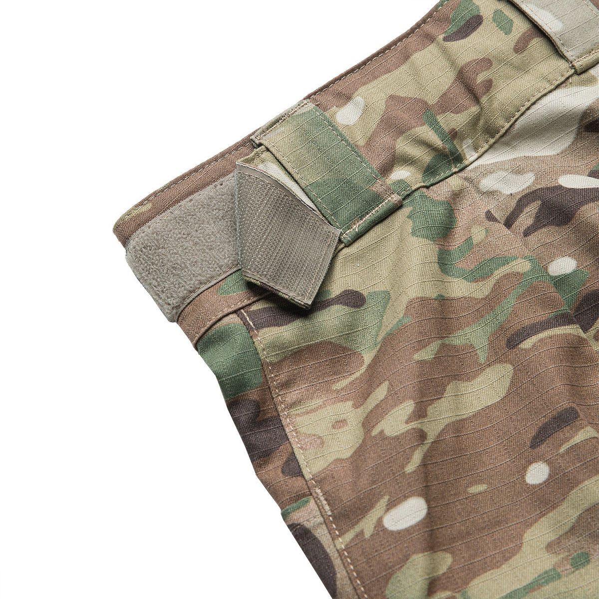 The 40 mm (1.6) wide elastic adjustment will ensure a snug fit and can easily be removed