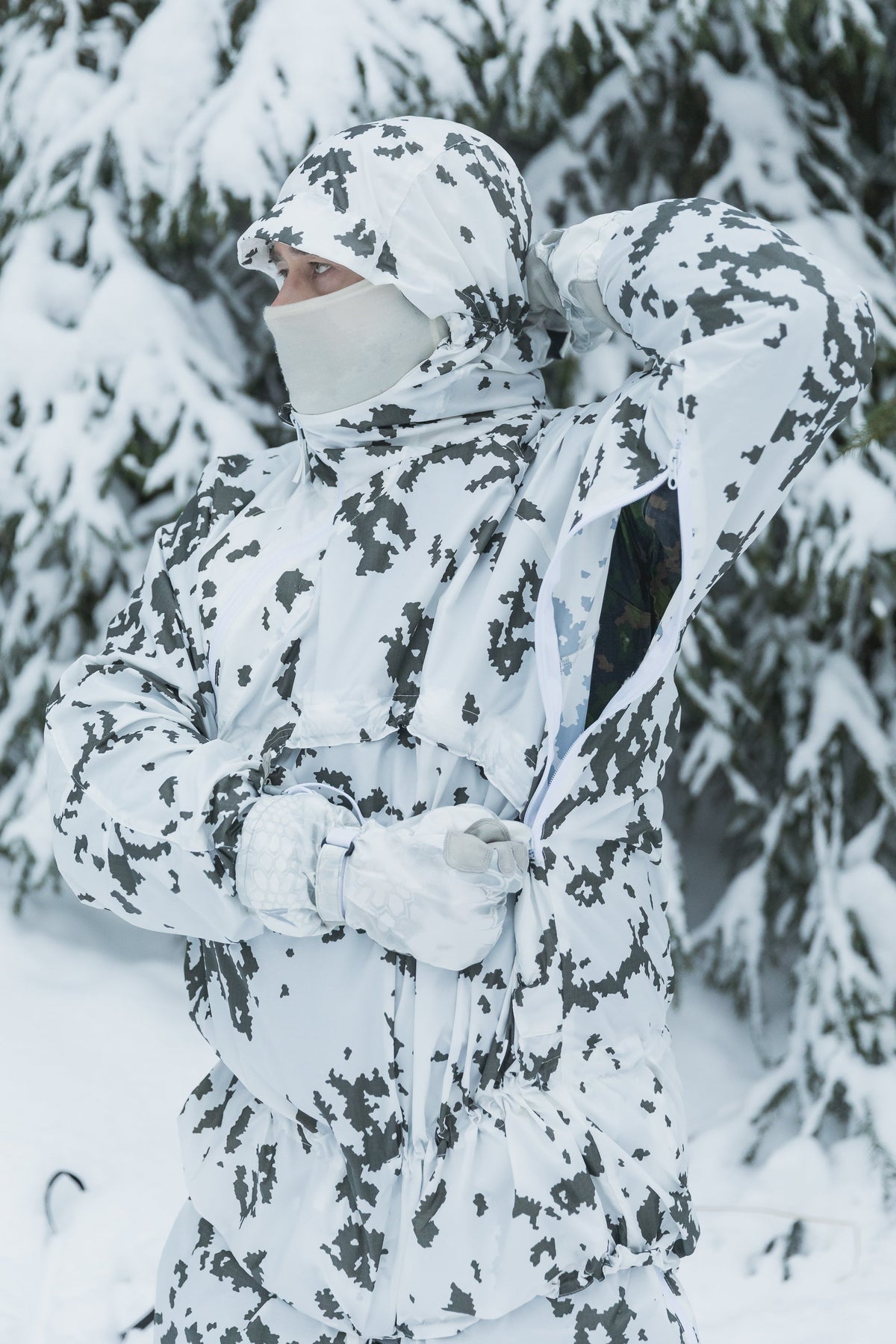 Särmä TST L7 Naamioanorakki