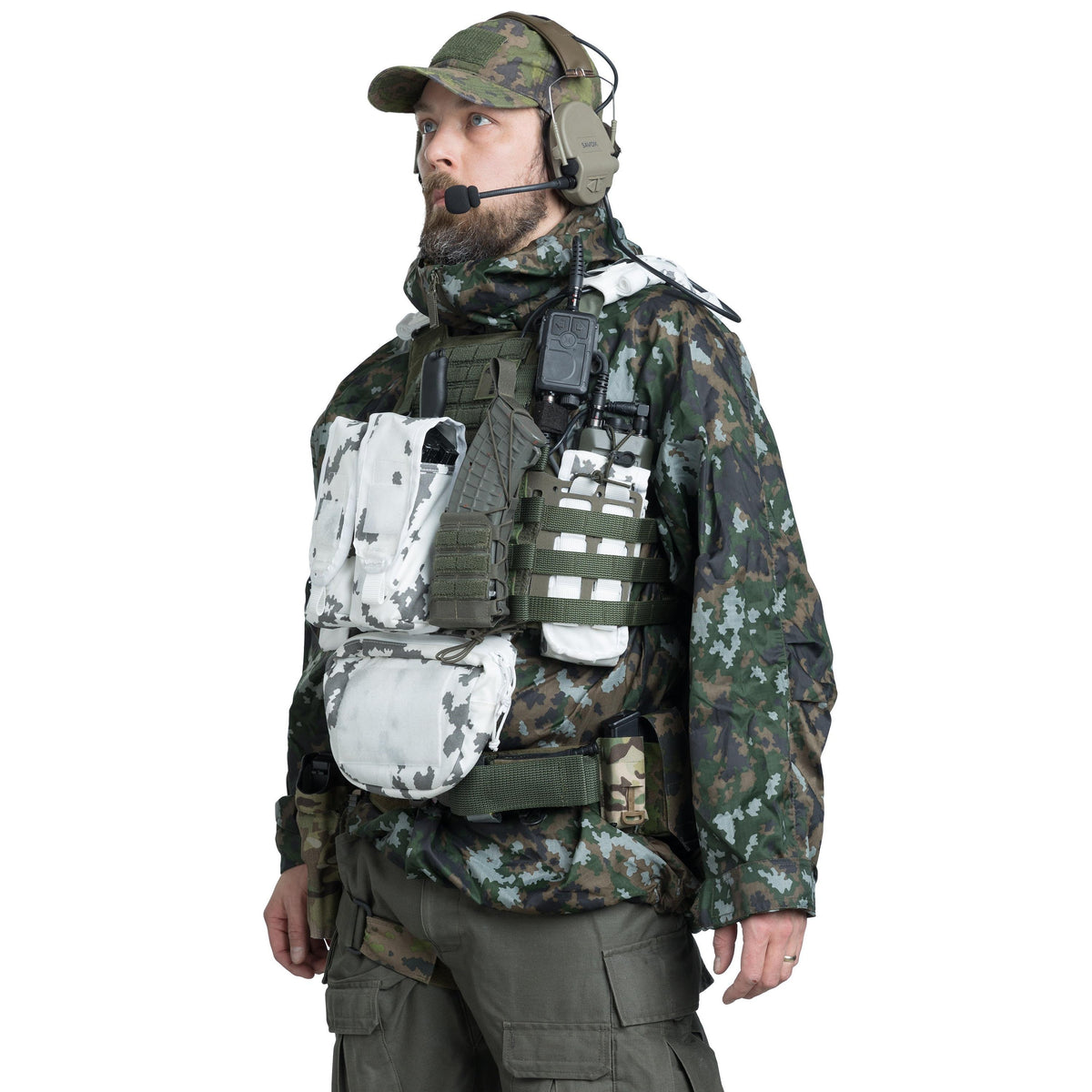 Radio pouch attached to the wing; not the cummerbund.