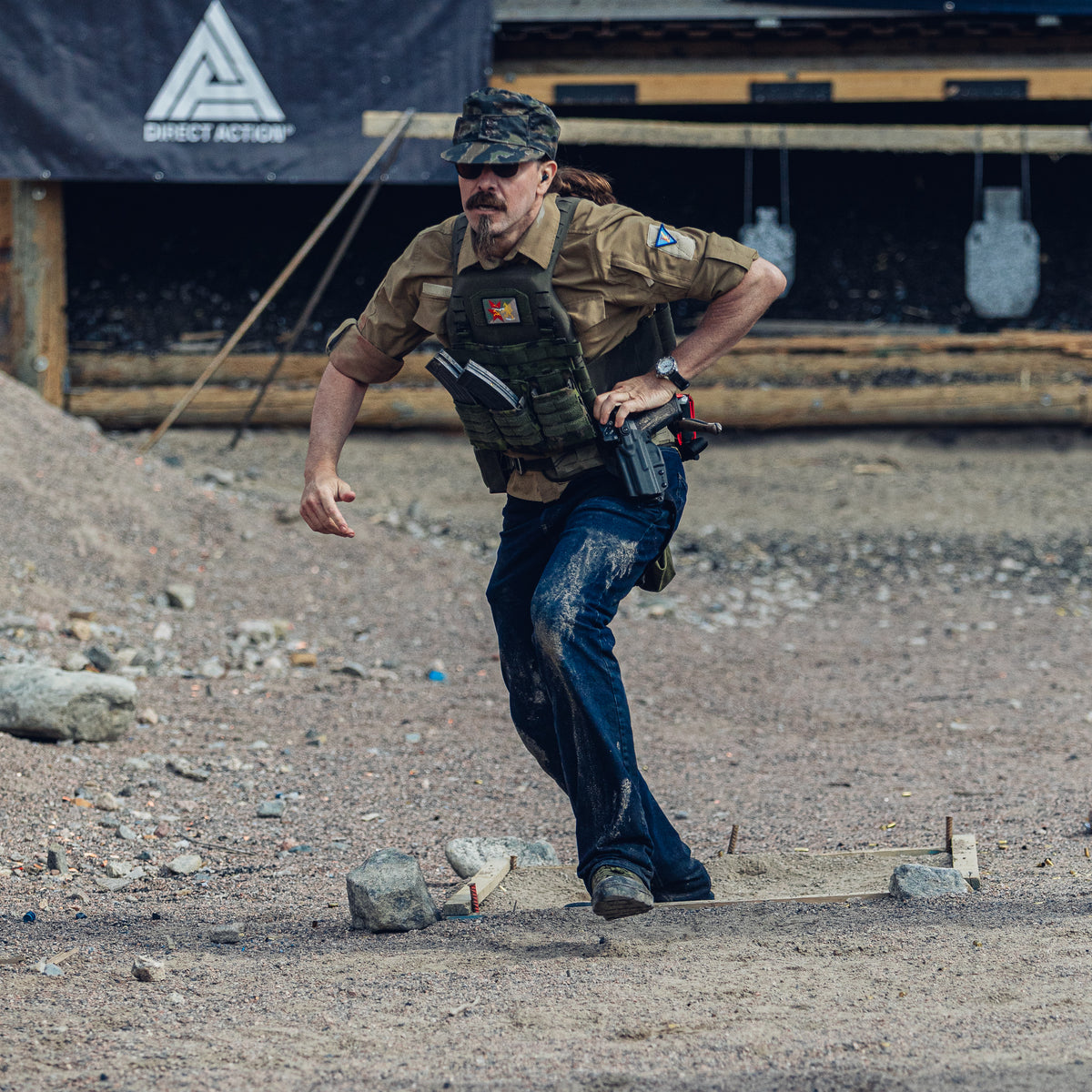 Varusteleka taktiset farkut 2.0