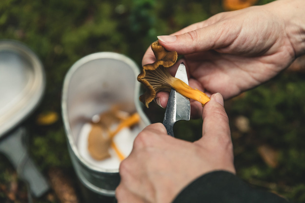 Varusteleka Tiny Messer, Kohlenstoffstahl