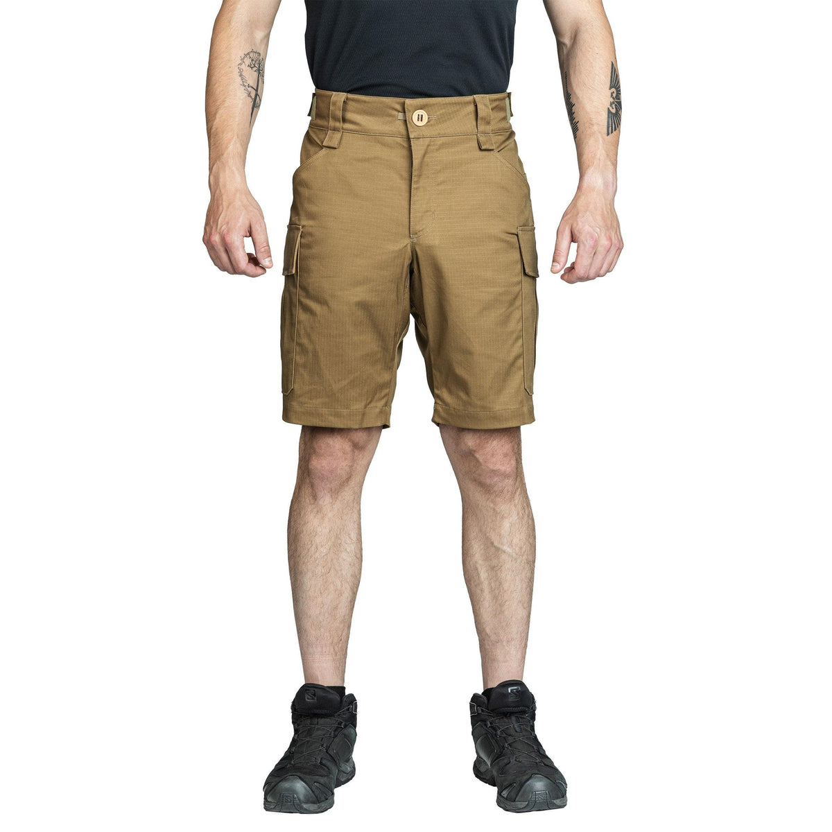 Model height 189 cm; waist circumference 83 cm. Wearing size Medium Regular.