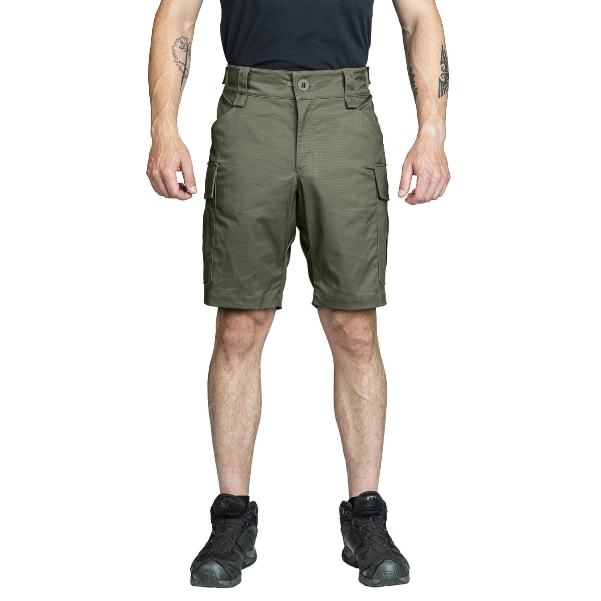 Model height 189 cm; waist circumference 83 cm. Wearing size Medium Regular.