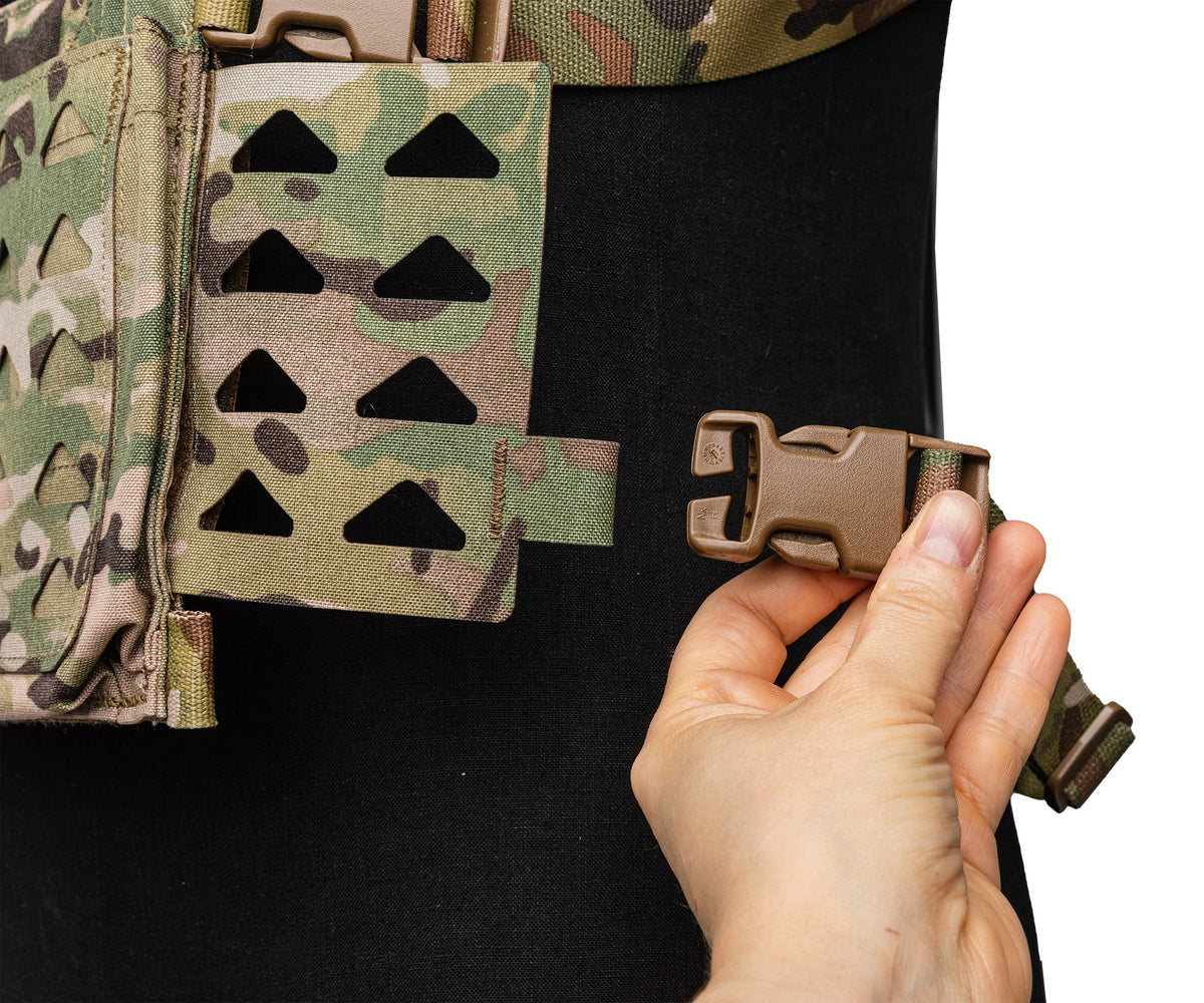 Connect to the flap part when using the flaps.
