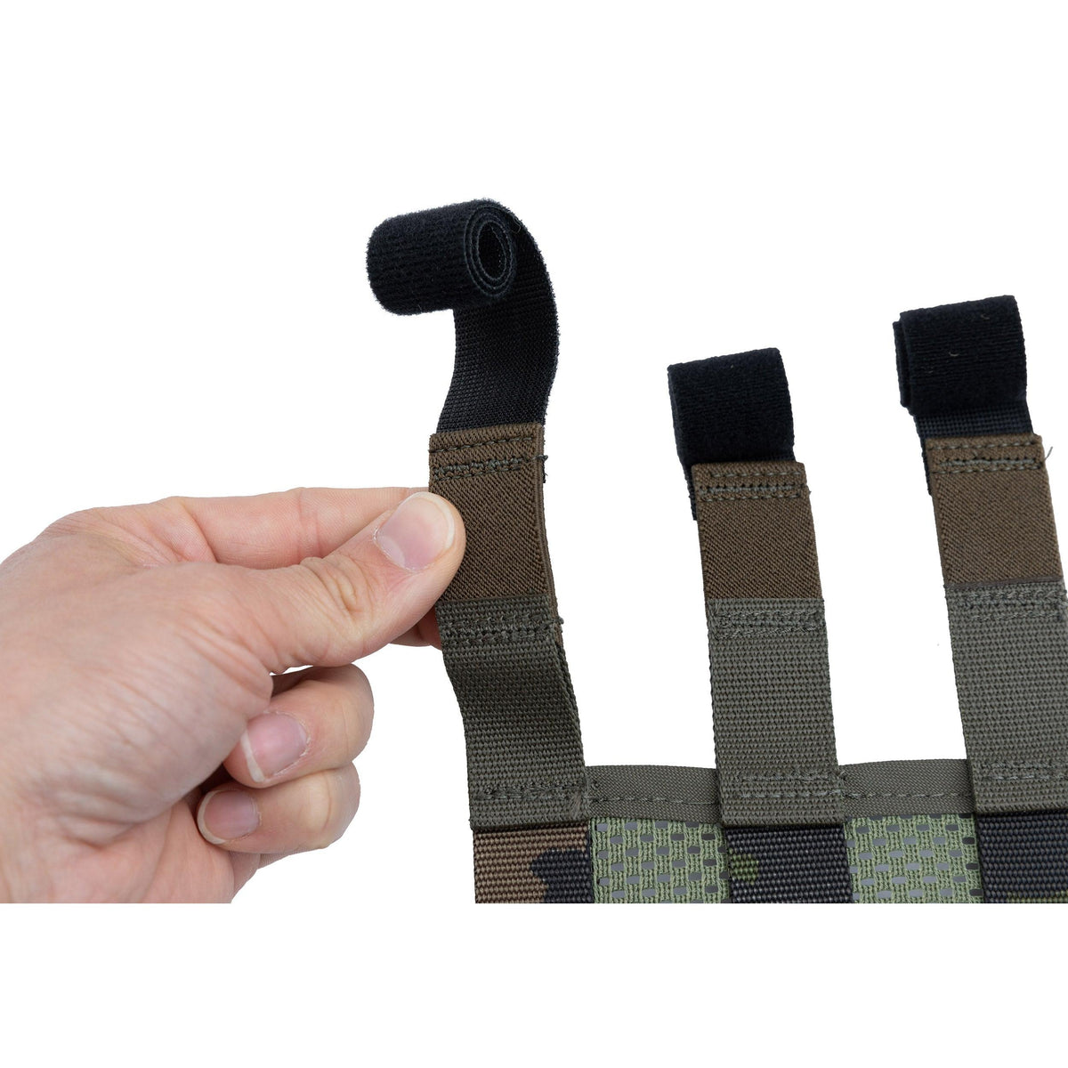 One-Wraps are joined with the cummerbund by elastic loops.
